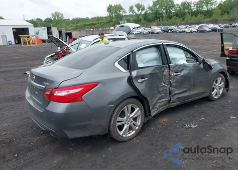 2017 Nissan Altima 3.5 Sl z USA, uszkodzony, nr VIN 1N4BL3AP7HC108127